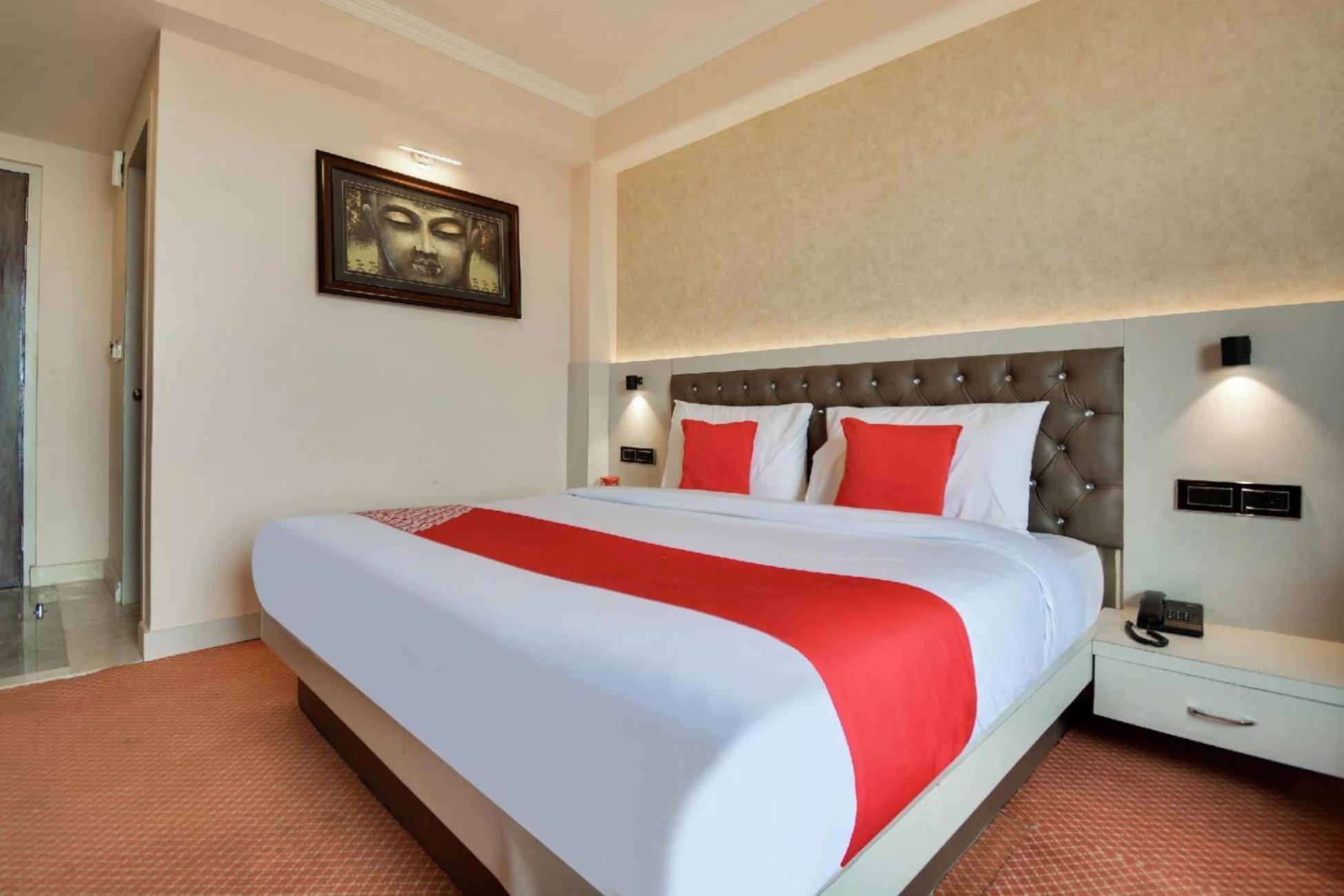 Aangan Regency Hotel Shimla Exterior foto